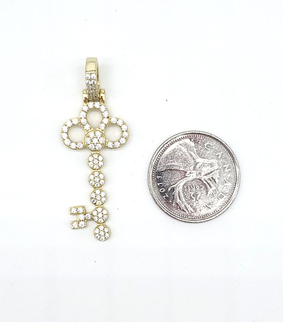 STPW-104, Sterling Silver Key Pendant 14K Gold Plated