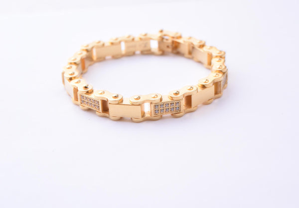 SBM-665, Men Stainless Steel Fancy Blingbling Bracelet, Width-9mm, Length-8.5 inch, 6mm thick